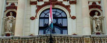 Kissb.jpg (7285 bytes)