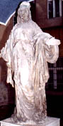 Kissb.jpg (7285 bytes)